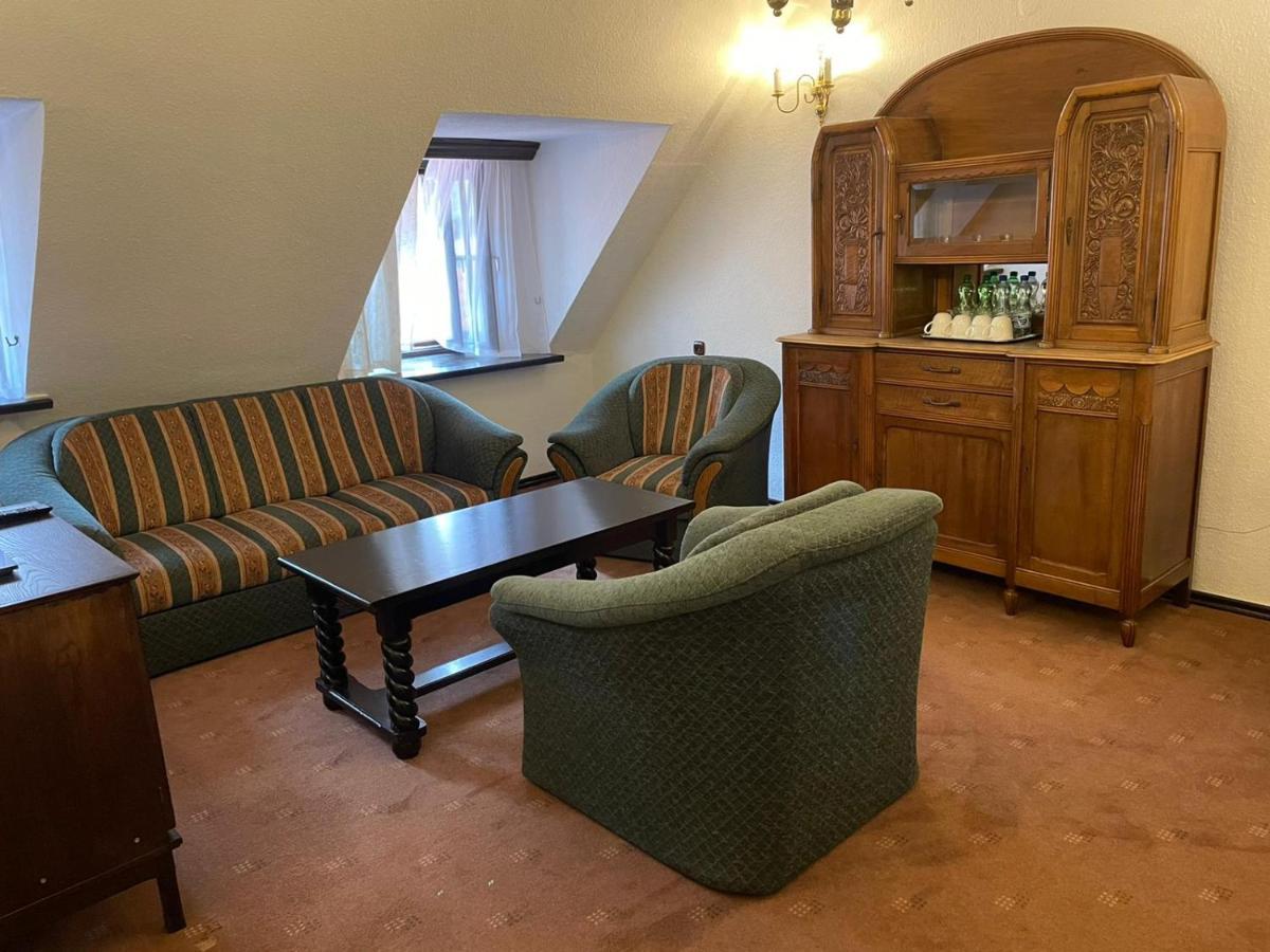 Dwór Polski 4*