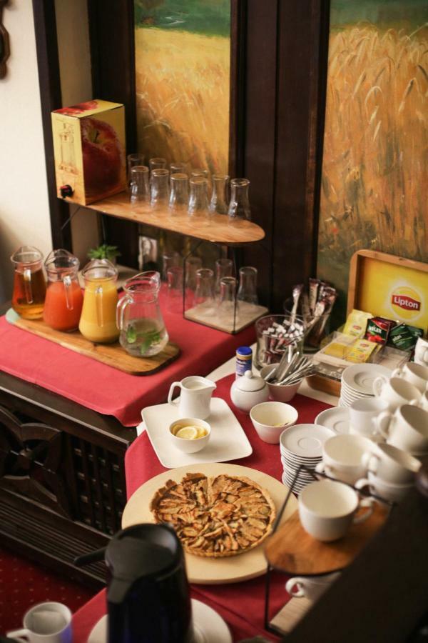 Hotel Dwor Polski 4*